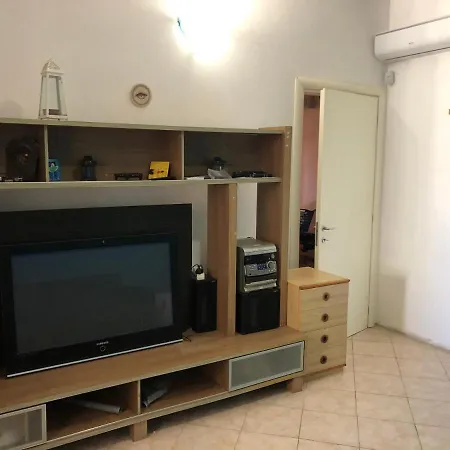 Semesterbostad Relax Torre Lapillo